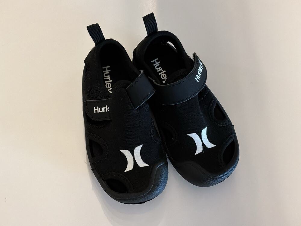 Baby Boys Hurley Sandals Size 6